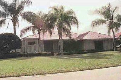 190 Thornton Drive 1