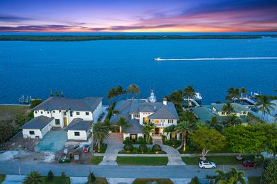 860 Lakeside Drive 1